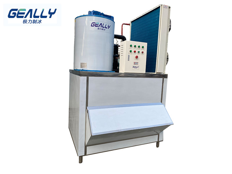 片冰機為什么要加鹽？漏水怎么辦？