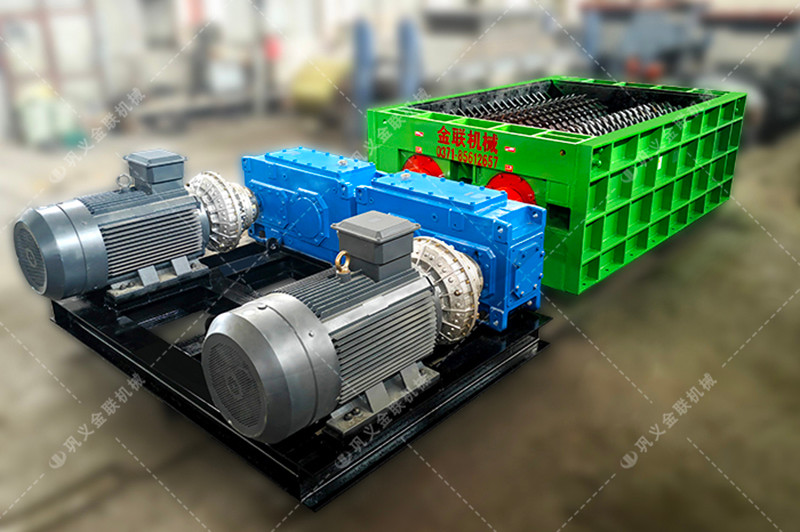 強(qiáng)力雙齒輥破碎機(jī),分級齒輥式破碎機(jī)廠家,大石頭破碎機(jī)價格 強(qiáng)力雙齒輥破碎機(jī),分級齒輥式破碎機(jī)廠家,大石頭破碎機(jī)價格